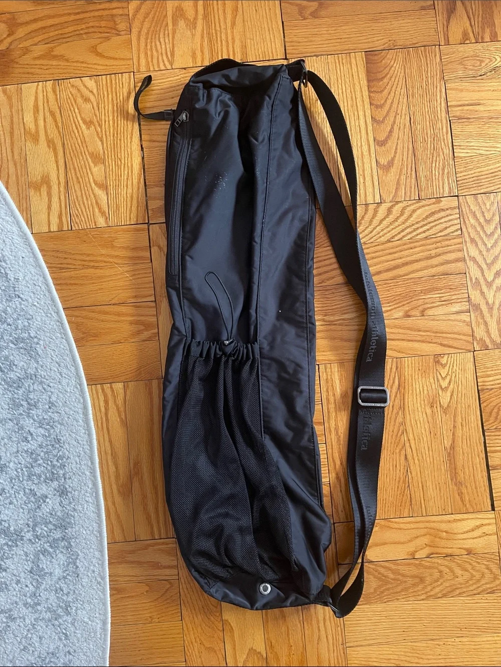 lululemon black yoga bag Belt CorePower Lululemon The Yoga Mat Bag